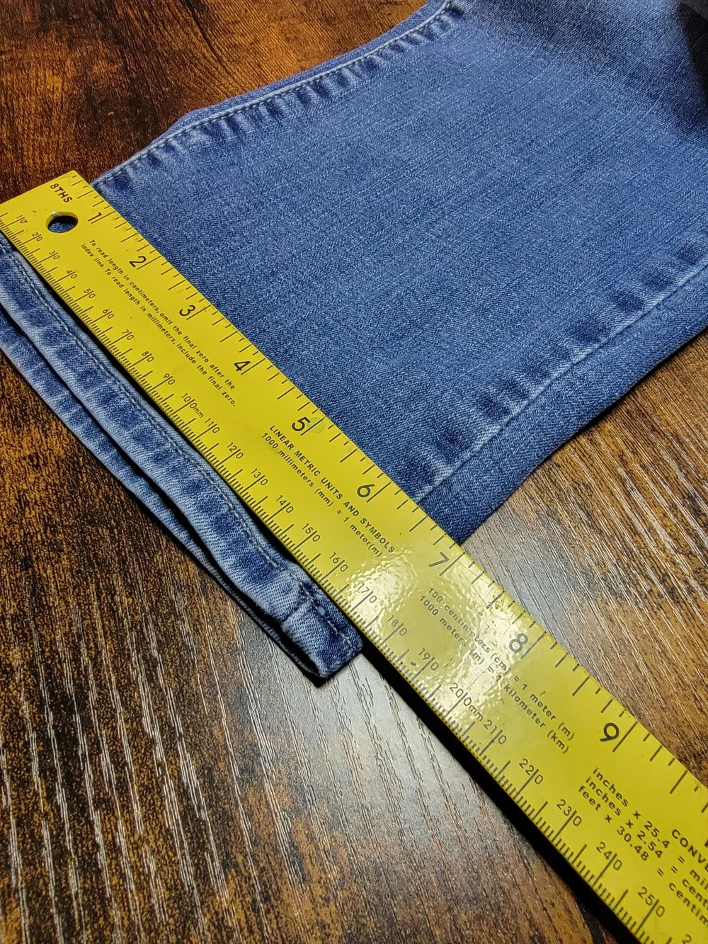Levi's Classic Mid Rise Skinny Jeans Size 18